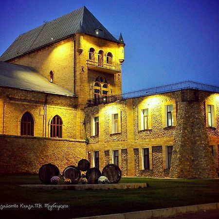 Prince Trubetskoi Winery Hotel Нова Каховка Екстериор снимка