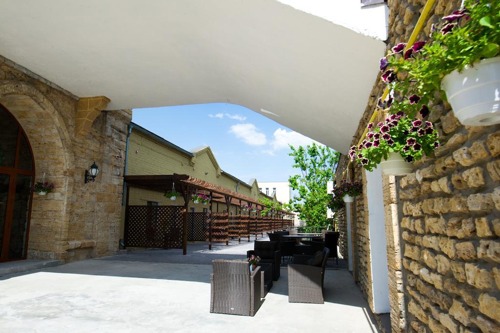 Prince Trubetskoi Winery Hotel Нова Каховка Екстериор снимка