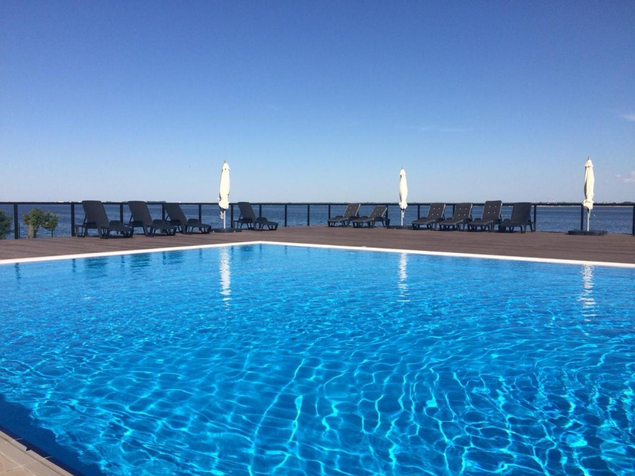 Prince Trubetskoi Winery Hotel Нова Каховка Екстериор снимка